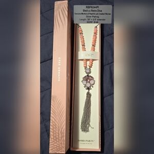 She's a Retro Diva RBP6244PI